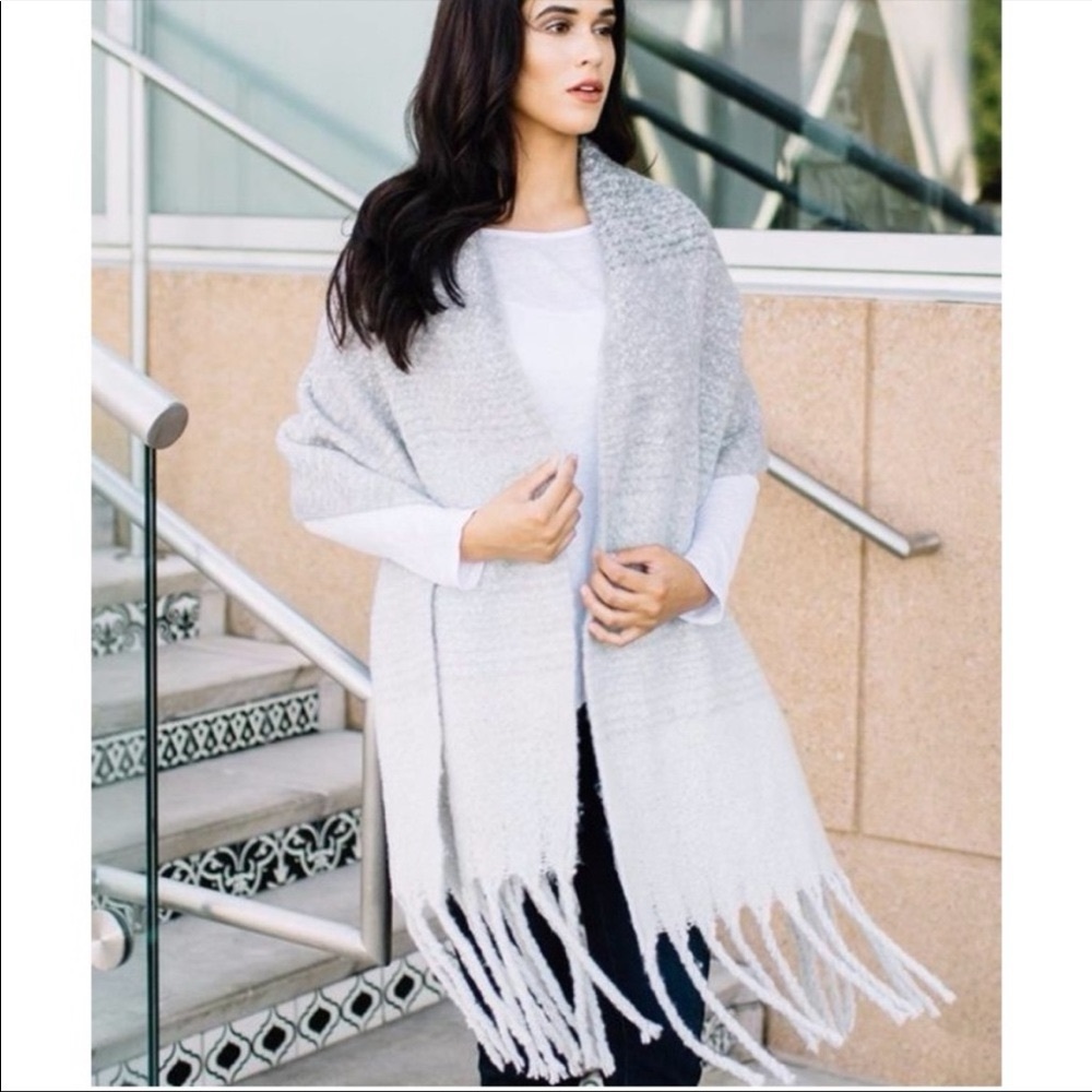 FabFitFun Mer Sea Cozy Wrap Chunky Scarf